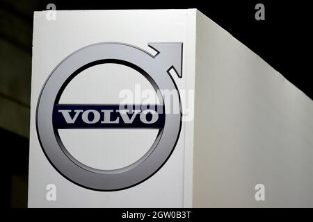 Barcelone, Espagne. 02 octobre 2021. Logo Volvo vu à l'automobile Barcelona 2021. Crédit : SOPA Images Limited/Alamy Live News Banque D'Images