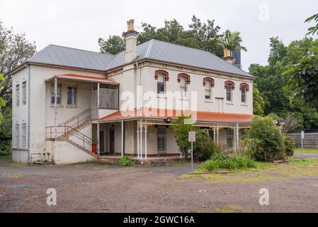 Tara ou Ellengowan est le nom de cette résidence de style colonial géorgien de deux niveaux construite en 1872 dans l'est de Parramatta.Maintenant possédé par l'Eglise unifiante Banque D'Images