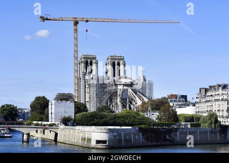 Lieu de travail sur la cathédrale notre-Dame - Paris - France Banque D'Images