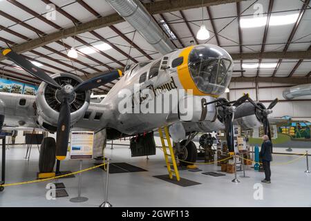 Un bombardier lourd Boeing B-17G Flying Fortress au musée Pima Air & Space, Tucson, Arizona. Banque D'Images