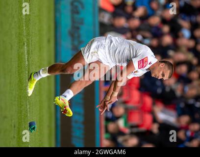 3 octobre 2021; AJ Bell Stadium, Eccles, Greater Manchester, Angleterre: Gallagher Premiership Rugby, sale v Exeter ; Henry Slade Exeter Chiefs donne le score 10-10 à mi-temps Banque D'Images