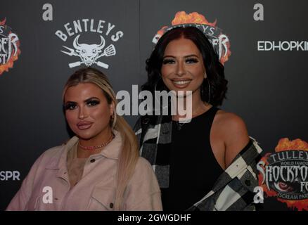 Crawley, Royaume-Uni. 1er octobre 2021. Vendredi 1er octobre 2021. Les célébrités marchent sur le tapis rouge au Shocktober Fest, au parc de la ferme de Tulleys. Credit: Thomas Faull/Alamy Live News Banque D'Images
