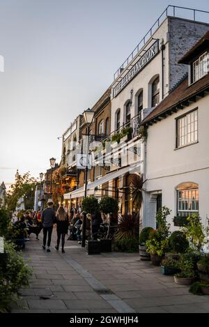 The Blue Anchor pub on the Hammersmith Rveerside, Hammersmith, Londres, Angleterre, Royaume-Uni Banque D'Images