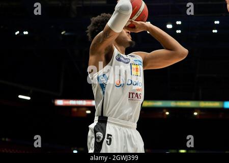 Forum Mediolanum, Milan, Italie, 03 octobre 2021, Cameron Reynolds (Dolomiti Energia Trento) pendant A|X Armani Exchange Milano vs Dolomiti Energia Trentino - Italian Basketball A Serie Championship Banque D'Images