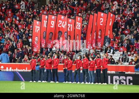 Ambiance avant match lors du championnat de France Ligue 1 match de football entre le LOSC Lille et l'Olympique de Marseille le 3 octobre 2021 au stade Pierre Mauroy à Villeneuve-d'Ascq près de Lille, France - photo Laurent Sanson / LS Medianord / DPPI Banque D'Images