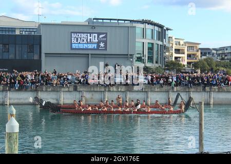 Bateau maori, Auckland Nouvelle-Zélande, 10 septembre 2012 Banque D'Images