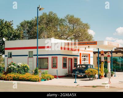Petes Gas Station Museum sur la route 66 à Williams, Arizona Banque D'Images