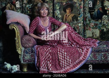 L'actrice Susannah York se détend chez elle à Londres en mai 1979.Susannah est décédée le 15 janvier 2011 Banque D'Images