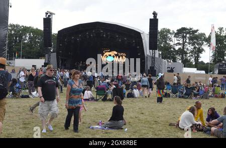 Vue générale du festival WOMAD qui s'est tenu à Charlton Park, Malmesbury, le 30 juillet 2016 Banque D'Images