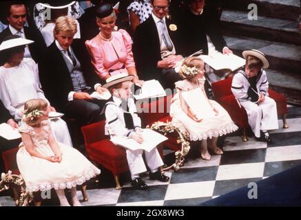 Un jeune prince William comme pageboy au mariage du prince Andrew et de Sarah Ferguson en juillet 1986 PHOTO.ANWAR HUSSEIN Banque D'Images