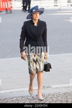 La première ministre Theresa May assiste au Commonwealth Service à l'abbaye de Westminster le 13 mars 2017. Banque D'Images