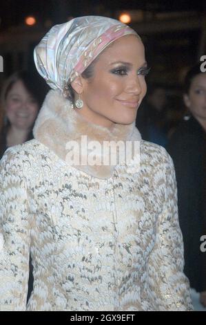 Jennifer Lopez au magasin Bergdorf Goodman à New York où il y a eu une célébration pour le nouveau livre Hollywood par Dolce et Gabbana. Banque D'Images