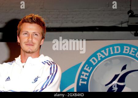 David Beckham au lancement de "l'Académie David Beckham", Trinity Bouy Wharf, Londres E14, 14 mars 2005. Banque D'Images