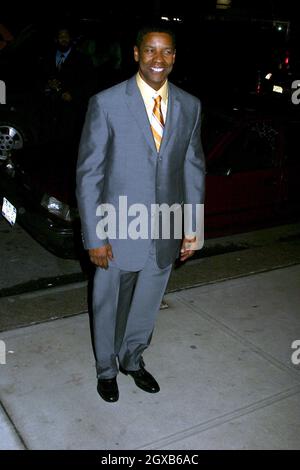 Denzel Washington assister à la CÉLÉBRATION d'ouverture DE JULES CAESAR Broadway après la fête, New York. Banque D'Images