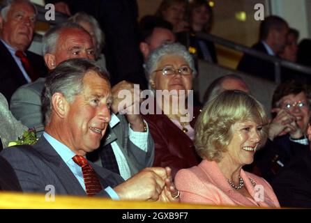 Le Prince Charles et Camilla assistent à la célébration du Grand Chelem de l'Union de rugby galloise au Millennium Stadium de Cardiff.Anwar Hussein/allactiondigital.com Banque D'Images