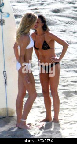 Cameron Diaz et demi Moore filment la suite de Charlies Angels à Malibu. Banque D'Images