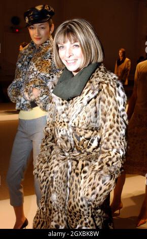 Anna Wintor au Perry Ellis Fashion Show à New York. Banque D'Images