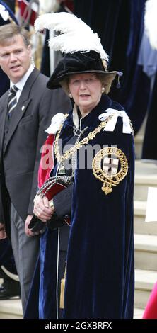 La baronne Thatcher quitte la chapelle Saint-Georges. Banque D'Images