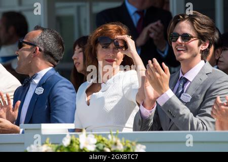 Susan Sarandon participe au Royal Windsor Cup Polo Club de Guards à Egham le 24 juin 2018. Banque D'Images