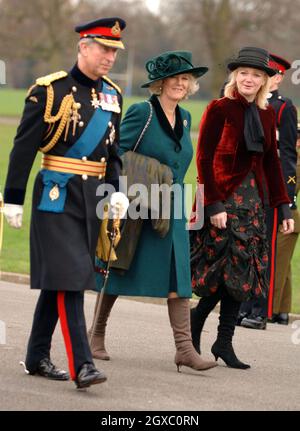 Le Prince Charles, Prince de Galles et Camilla, duchesse de Cornwall arrivent pour assister à la Parade de Sovereign à l'Académie militaire royale de Sandhurst le 15 décembre 2006.Anwar Hussein/EMPICS Entertainment Banque D'Images