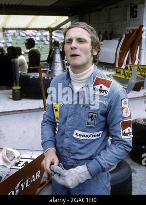 Lauder a remporté trois fois le Championnat du monde des pilotes de F1 en 1975,1977 et 1984.Cette photo a été prise au Grand Prix britannique qui s'est tenu à Brands Hatch, en Angleterre, en juillet 1974. Banque D'Images