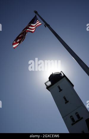 Le Presque Isle Light, surnommé historiquement le « Flash Light », est un phare sur la rive du lac Érié, dans l'État américain de Pennsylvanie. Banque D'Images