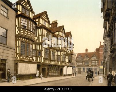 Photo couleur photochrome vintage vers 1890 de l'Ireland Mansion Shrewsbury Angleterre. Il a été construit en c1575 pour un marchand de laine nommé Robert Ireland Banque D'Images