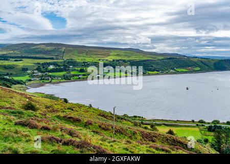 Vue sur le village d'Uig sur l'île de Skye, en Écosse Banque D'Images