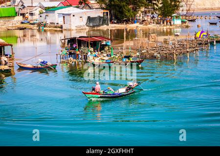 CAU Lang Co un petit village de pêcheurs entre Hue et Da Nang Banque D'Images