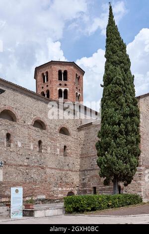 Église Santo Stefano. Vérone. Vénétie. Itay. Banque D'Images