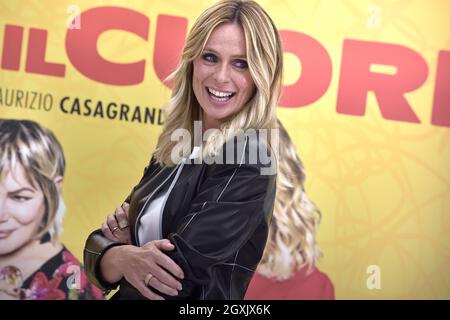 Rome, Italie. 05e octobre 2021. Présentation du film avec tout mon coeur, dans la photo l'actrice italienne Serena Autieri. Rome (Italie), 5 octobre 2021 crédit : dpa/Alamy Live News Banque D'Images