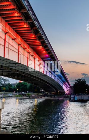 Ville de Belgrade juste avant le coucher du soleil Banque D'Images