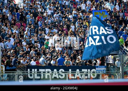 Bologne, Italie. 03ème octobre 2021. Fans de Lazio pendant le FC de Bologne vs SS Lazio, football italien série A match à Bologne, Italie, octobre 03 2021 crédit: Agence de photo indépendante/Alamy Live News Banque D'Images