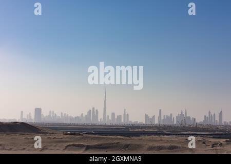 DUBAI UAE 31 janvier 2017 Panorama de la ville de Dubaï. Centre-ville, des gratte-ciel de Sheikh Zayed Road. Emirats arabes unis Banque D'Images