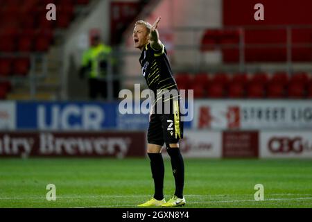 Rotherham, Royaume-Uni. 05e octobre 2021. Ross Millen #2 de Scunthorpe United à Rotherham, Royaume-Uni, le 10/5/2021. (Photo par Ben Early/News Images/Sipa USA) crédit: SIPA USA/Alay Live News Banque D'Images