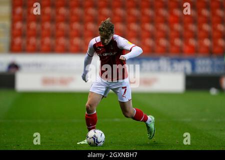 Rotherham, Royaume-Uni. 05e octobre 2021. Kieran Sadlier #7 de Rotherham United à Rotherham, Royaume-Uni, le 10/5/2021. (Photo par Ben Early/News Images/Sipa USA) crédit: SIPA USA/Alay Live News Banque D'Images