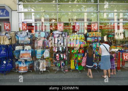 1-euro-Shop, Schlossstrasse, Steglitz, Berlin, Allemagne Banque D'Images