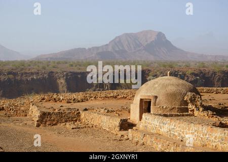 Citerne Adobe de fort Real de Sao Filipe, Cidade Velha, île de Santiago, Cap-Vert Banque D'Images