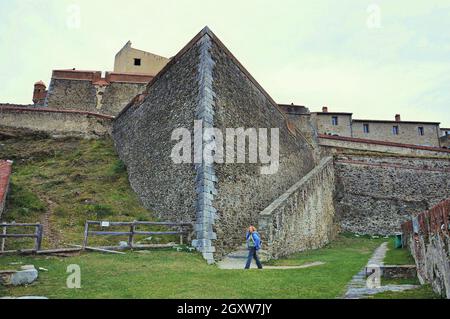 Le fort Lagarde de Prats-de-Mollo-la-Préste est situé dans la région de Vallespir, en France Banque D'Images