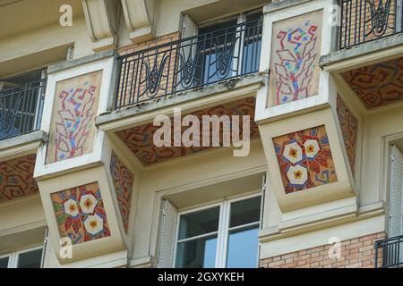 Paris, Art Deco Architektur, rue Froidevaux 21-23, Atelierhaus von Georges Grimbert, 1929 // Paris, Art Deco Architecture, rue Froidevaux 21-23, Ateli Banque D'Images