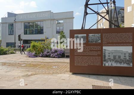 Boulogne-Billancourt, place Jules Guesde Banque D'Images