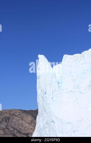 Langue des glaciers de la Sermia Eqip écrasante, Groenland Banque D'Images