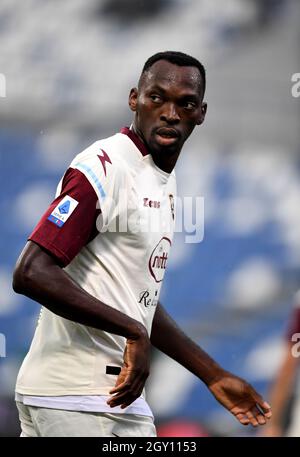 REGGIO NELl'EMILIA, ITALIE - SEPTEMBRE 26: Simy de l'US Salernitana en action, pendant la série Un match entre l'US Sassuolo et l'US Salernitana au Mapei Stadium - Citta' del Tricolor le 26 septembre 2021 à Reggio nell'Emilia, Italie. (Photo par MB Media) Banque D'Images