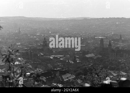 Blick über Stuttgart, Deutschland 1930 er Jahre. Vue sur Stuttgart, Allemagne 1930. Banque D'Images