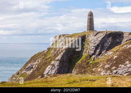 Monument américain en haut de la falaise surplombant Mull of OA sur Islay Ecosse Banque D'Images