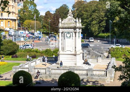 Le Cenotaph, le monument commémoratif de la première Guerre mondiale construit en 1921, se trouve dans Central Gardens, Bournemouth UK 29-09-2021 Banque D'Images