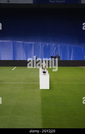 MADRID, ESPAGNE - 12 septembre 2021 : cérémonie d'ouverture d'un match de football entre le Real Madrid et Celta Vigo dans le Real Madrid Stadium Banque D'Images