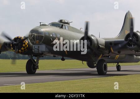USAAC Boeing B17G Forteresse Bomber au Flying Legends Duxford Airshow Banque D'Images