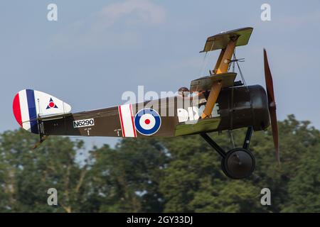 Soopwith Triplane à Shuttleworth Old Warden Banque D'Images