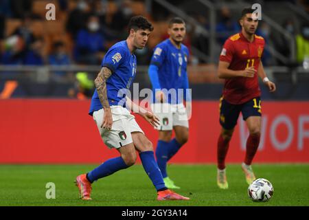 Milan, Italie.06e octobre 2021.Alessandro Bastoni (Italie)Lors du match de l'UEFA 'Ligue des Nations 2020-2021' entre l'Italie 1-2 Espagne au stade Giuseppe Meazza le 6 octobre 2021 à Milan, Italie.(Photo de Maurizio Borsari/AFLO) crédit: AFLO Co. Ltd./Alay Live News Banque D'Images